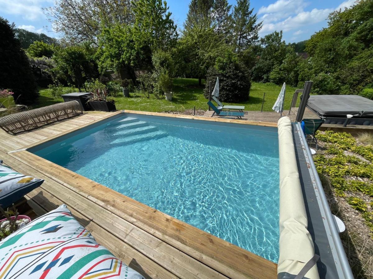 Le Clos Dessyag Montcavrel Exterior foto