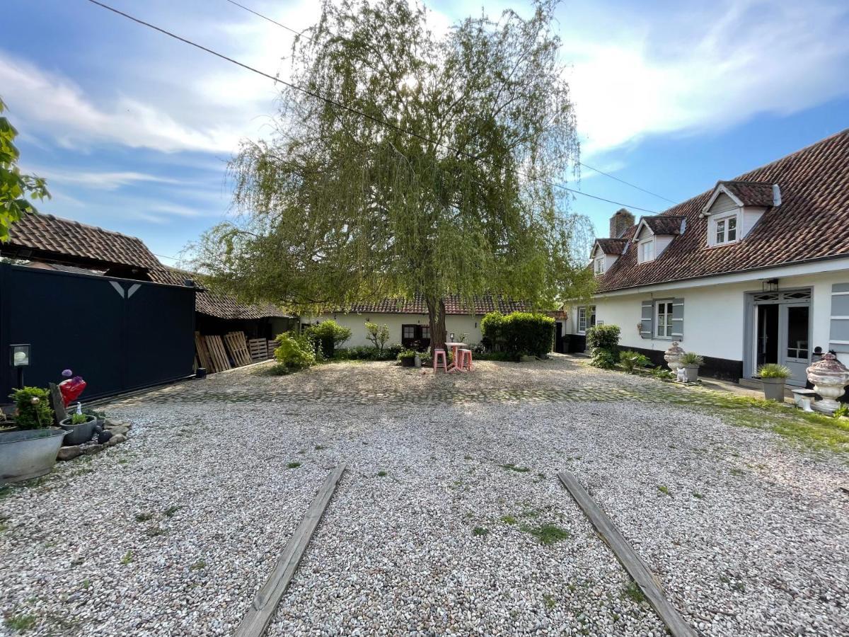 Le Clos Dessyag Montcavrel Exterior foto