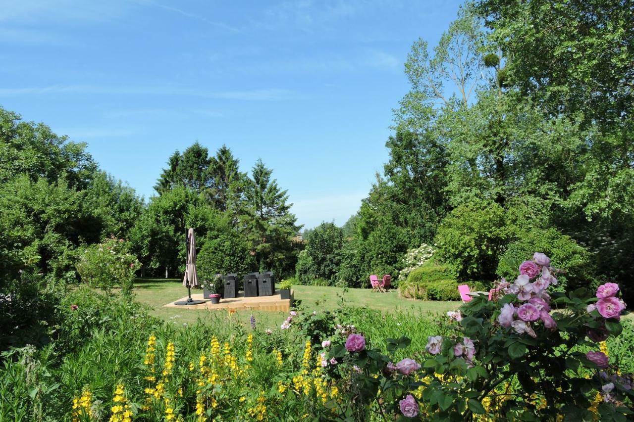 Le Clos Dessyag Montcavrel Exterior foto