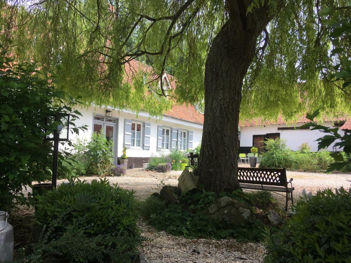 Le Clos Dessyag Montcavrel Exterior foto